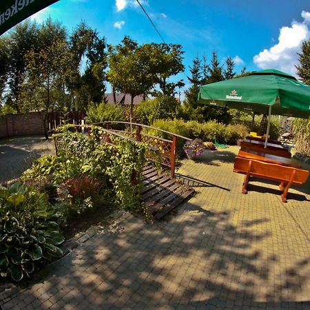 Dwa Bratanki Rzeszów Exterior foto